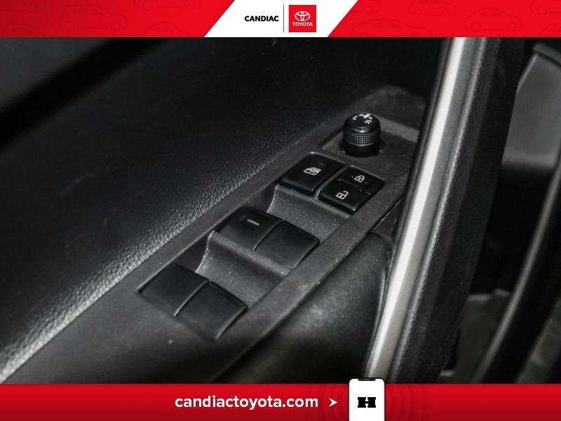 2024 Toyota Corolla Blue Saint-Eustache - photo #17