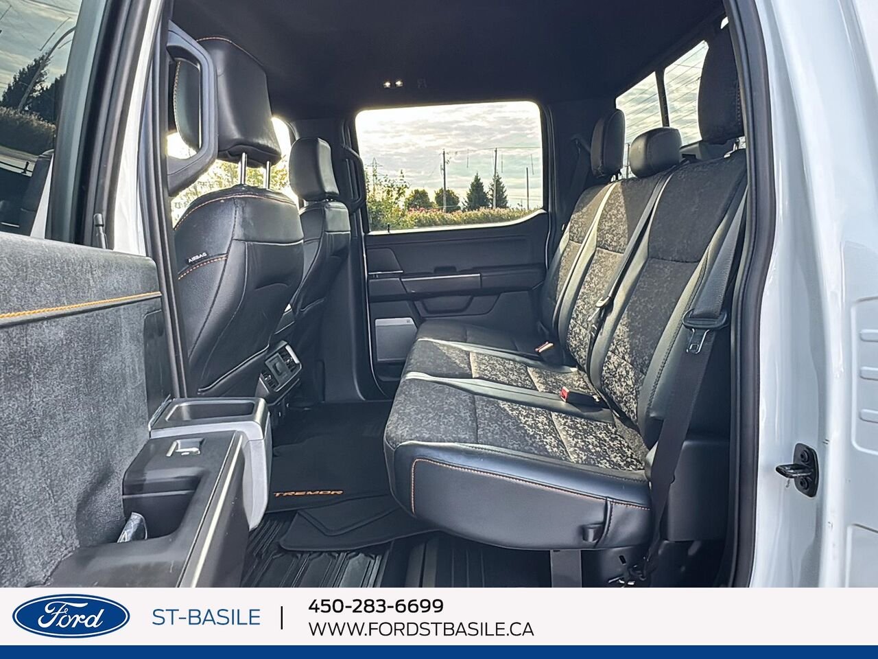 Ford F-150 2024 Blanc Saint-Basile-le-Grand - photo #14