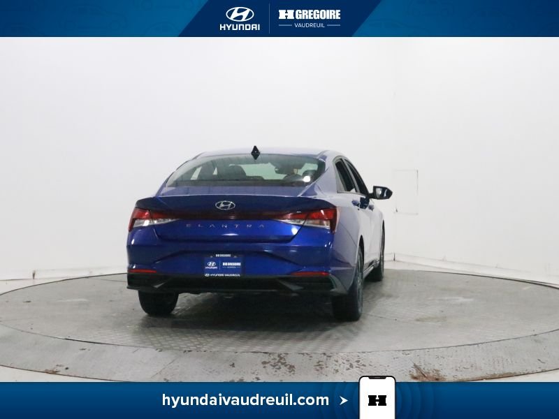 2022 Hyundai Elantra Blue Laval - photo #10