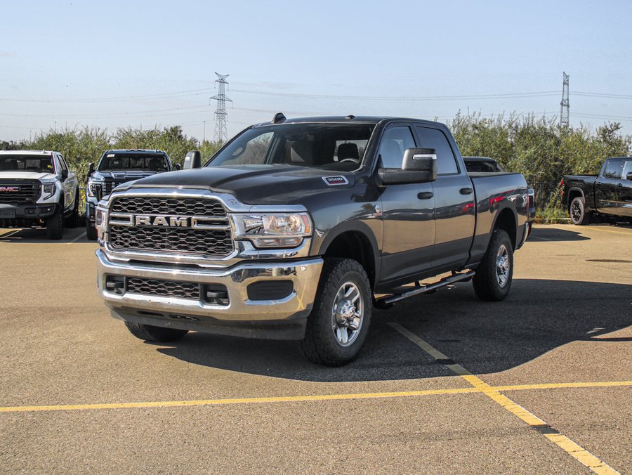 2024 Ram 3500 Tradesman Level 2 6.7L Diesel | AISIN Transmission | 5.0 Touchscreen Display Grey