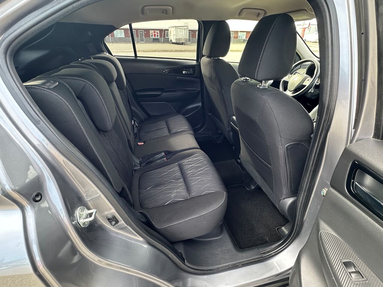 Mitsubishi Eclipse Cross SE S-AWC 2018 Gris Matane - photo #14