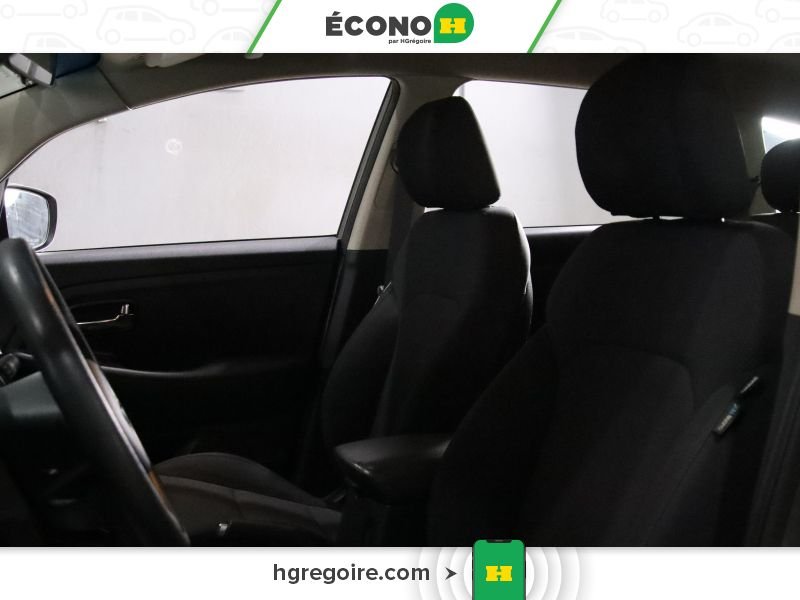 2015 Kia Rondo Grey Saint-Eustache - photo #8