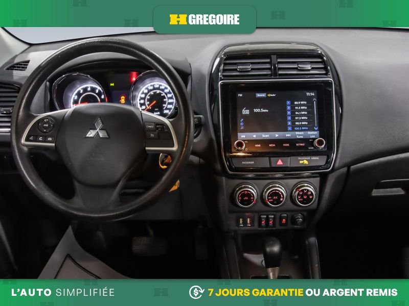2024 Mitsubishi RVR Black Saint-Eustache - photo #24