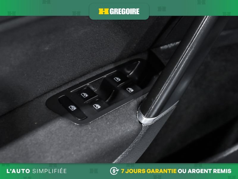 2021 Volkswagen Golf Black Laval - photo #13