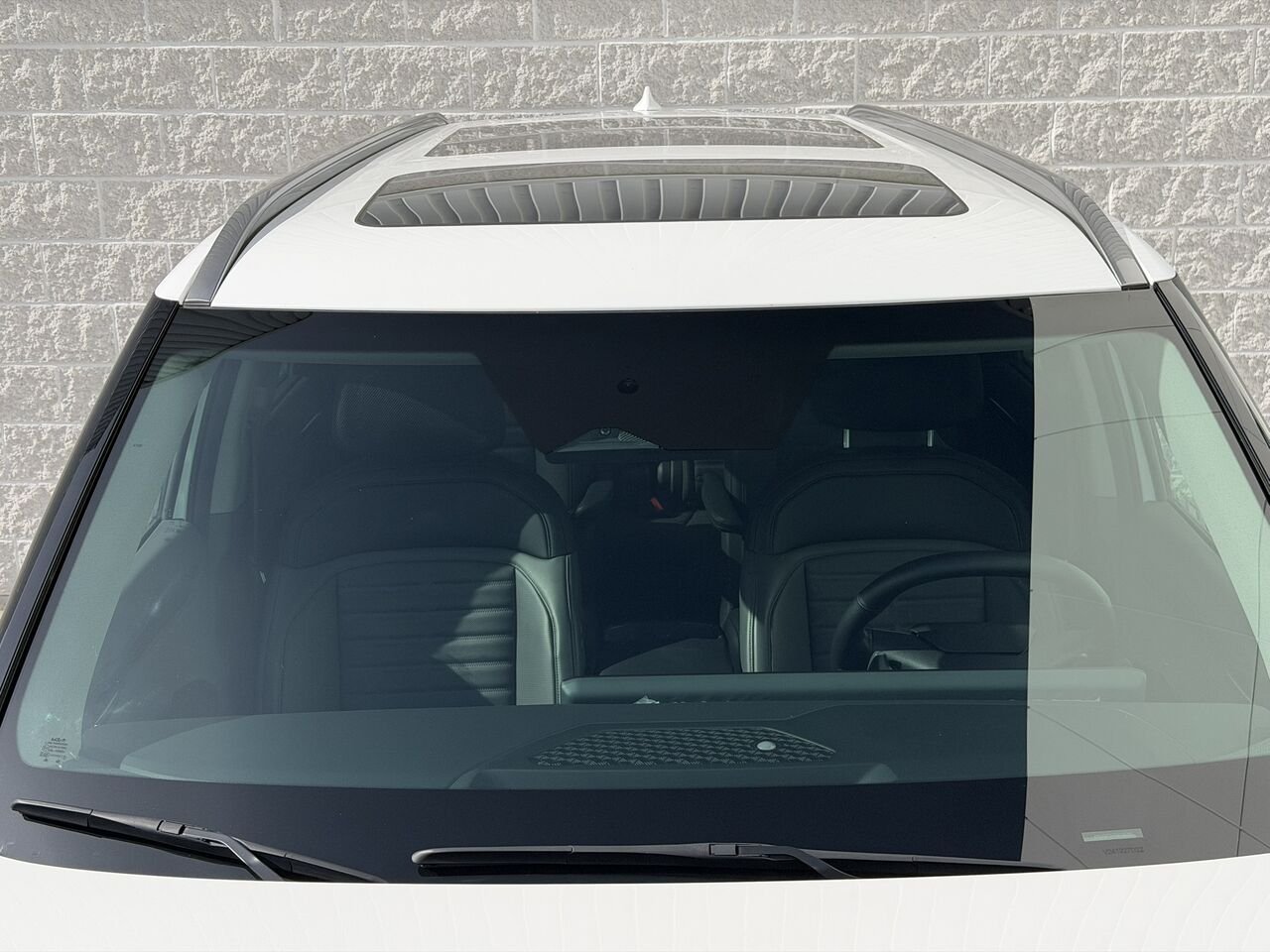 2025 Kia EV9 Land AWD White Laval - photo #5