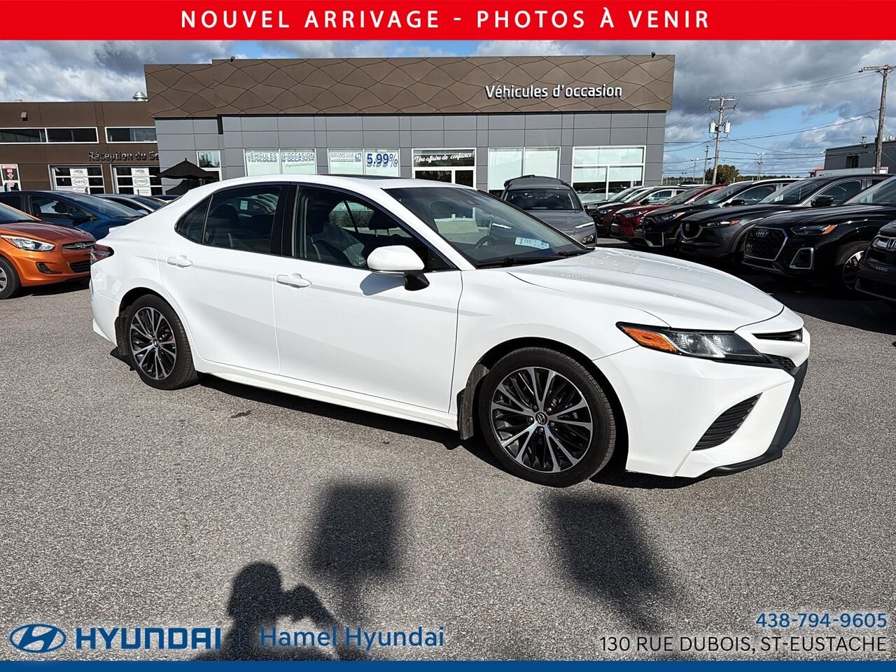 Toyota Camry 2018 Blanc Saint-Eustache - photo #0