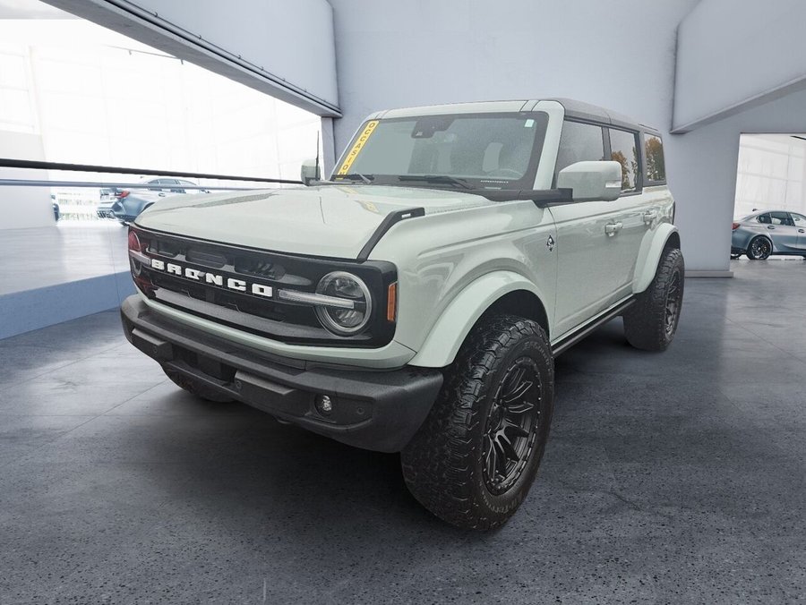 2024 Ford Bronco Outer Banks 4 portes ** 4x4 ** 314A ** TOIT DUR ** 360 ** VOLANT CHAUFFANT ** Grey