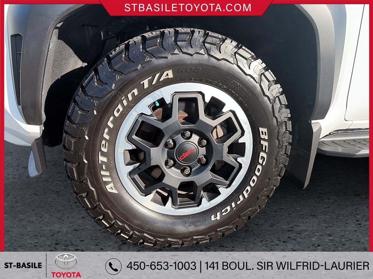 TOYOTA 4RUNNER TRD HORS ROUTE HYBRIDE 2025 Blanc Saint-Basile-le-Grand - photo #9