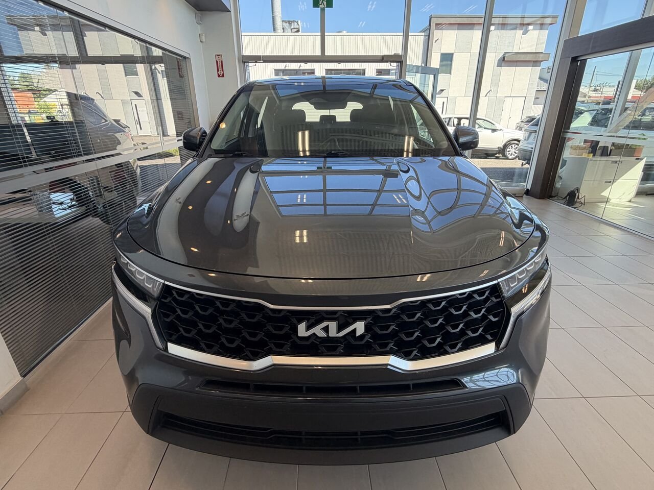 Kia Sorento 2022 Gris Notre-Dame-des-Prairies - photo #1