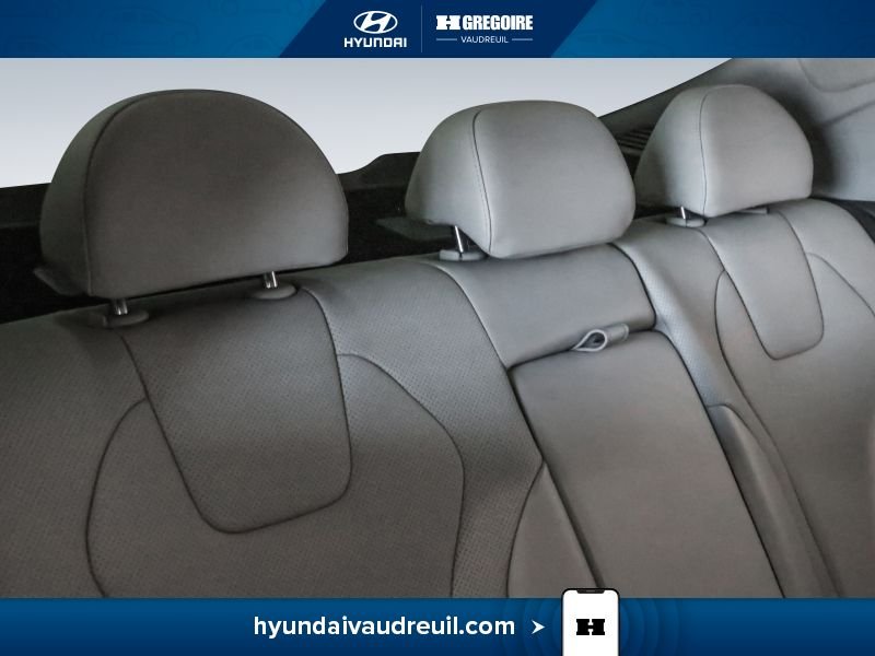 2023 Hyundai Elantra Grey Blainville - photo #32