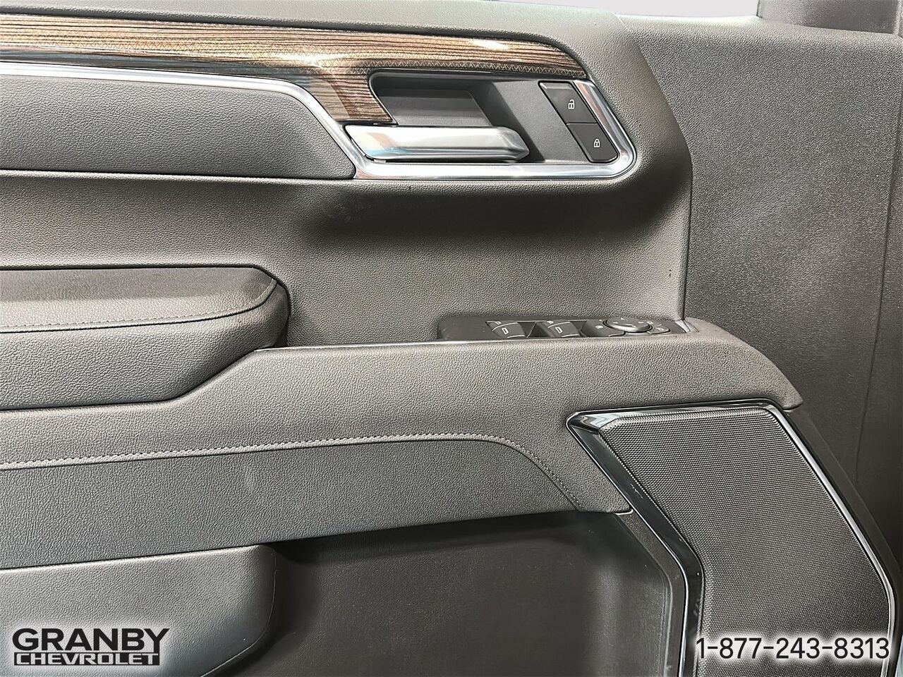 2026 CHEVROLET Silverado 1500 K1500 SILVERADO CREW CAB LT TRAIL BOSS STD/BOX (2LT) | 26-1089 STERLING GREY METALLIC Granby - photo #13