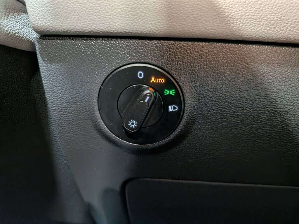 Volkswagen Taos Comfortline 4MOTION 2024 Gris Val-David - photo #20