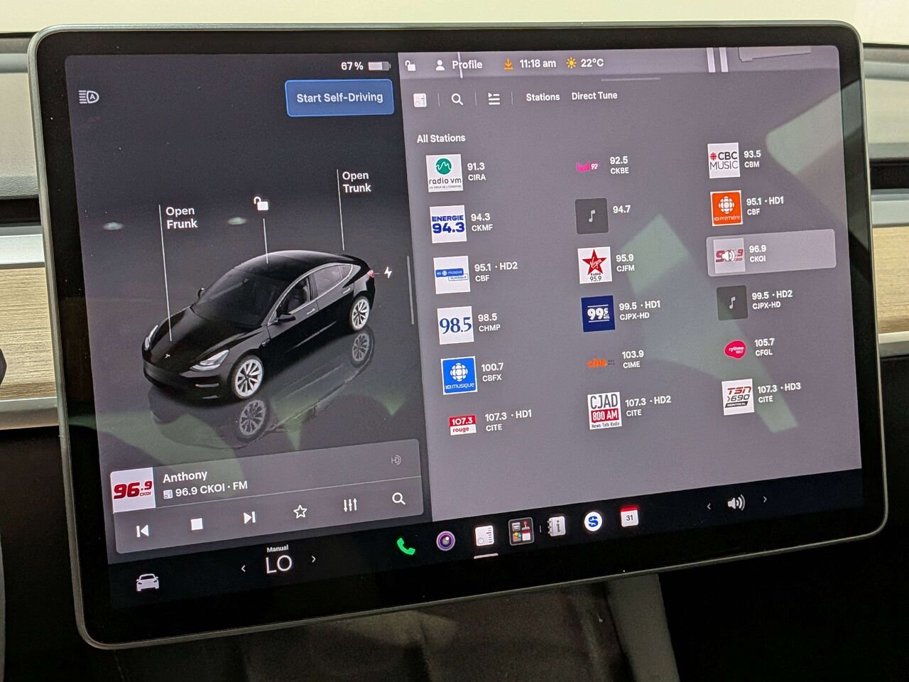 2022 Tesla Model 3 Standard Range RWD *Ltd Avail* Black Val-David - photo #22