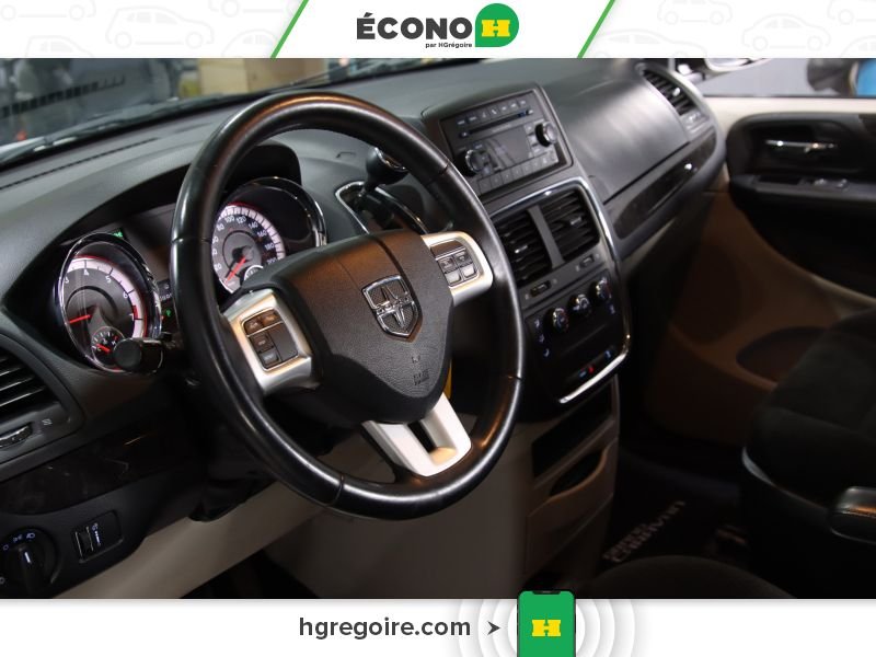 2016 Dodge GR Caravan White Laval - photo #14