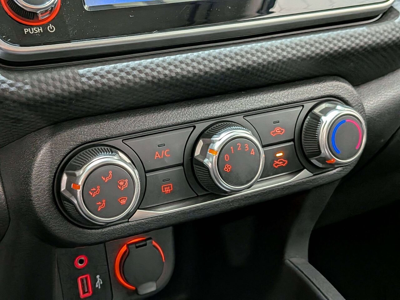 Nissan Kicks S FWD 2024 Gris Val-David - photo #22