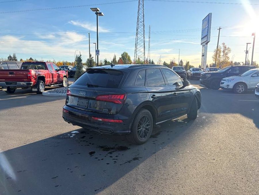 2019 Audi Q5 Progressiv S-Line Quattro 2.0T | Panoramic Sunroof Black