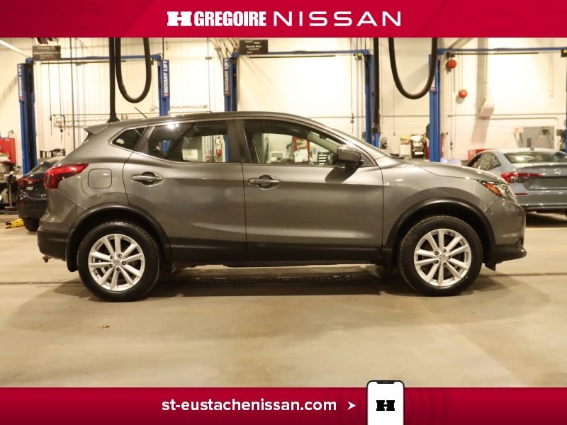 2018 Nissan Qashqai Grey Laval - photo #22
