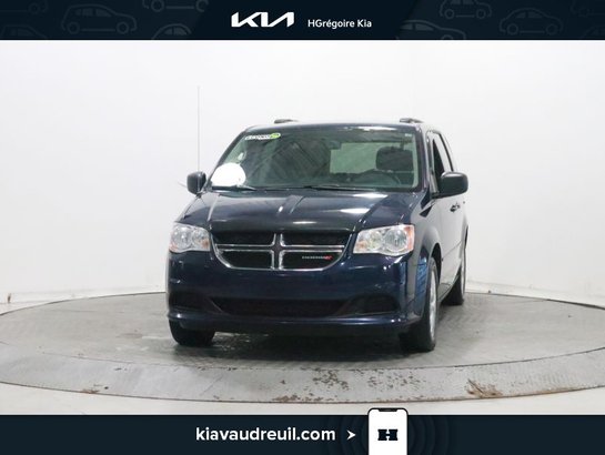 2017 Dodge GR Caravan SXT Blue