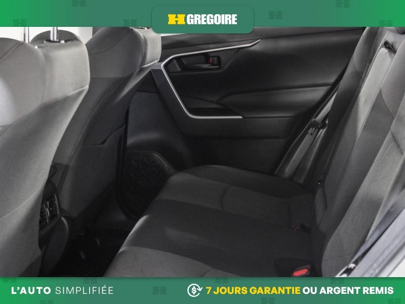 2021 Toyota Rav 4 White Blainville - photo #18
