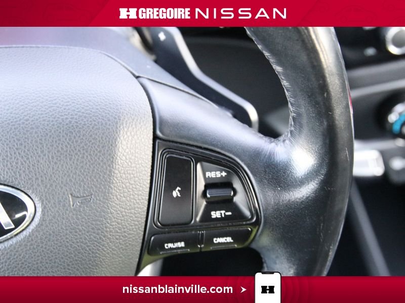 2016 Kia Rio Laval - photo #16
