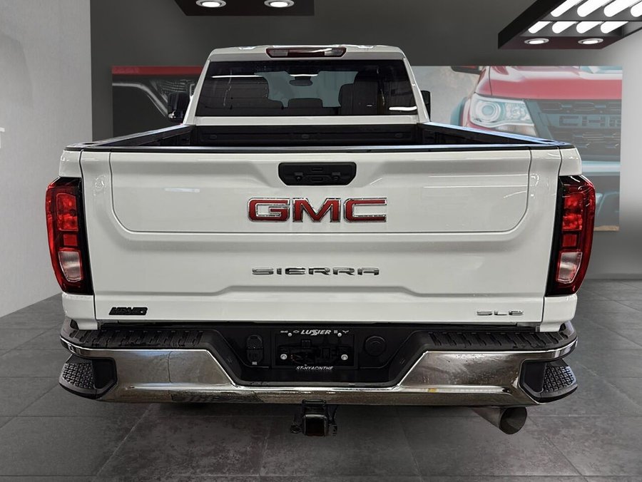 GMC Sierra 2500HD SLE cabine multiplace 4RM 172 po 2024 Blanc