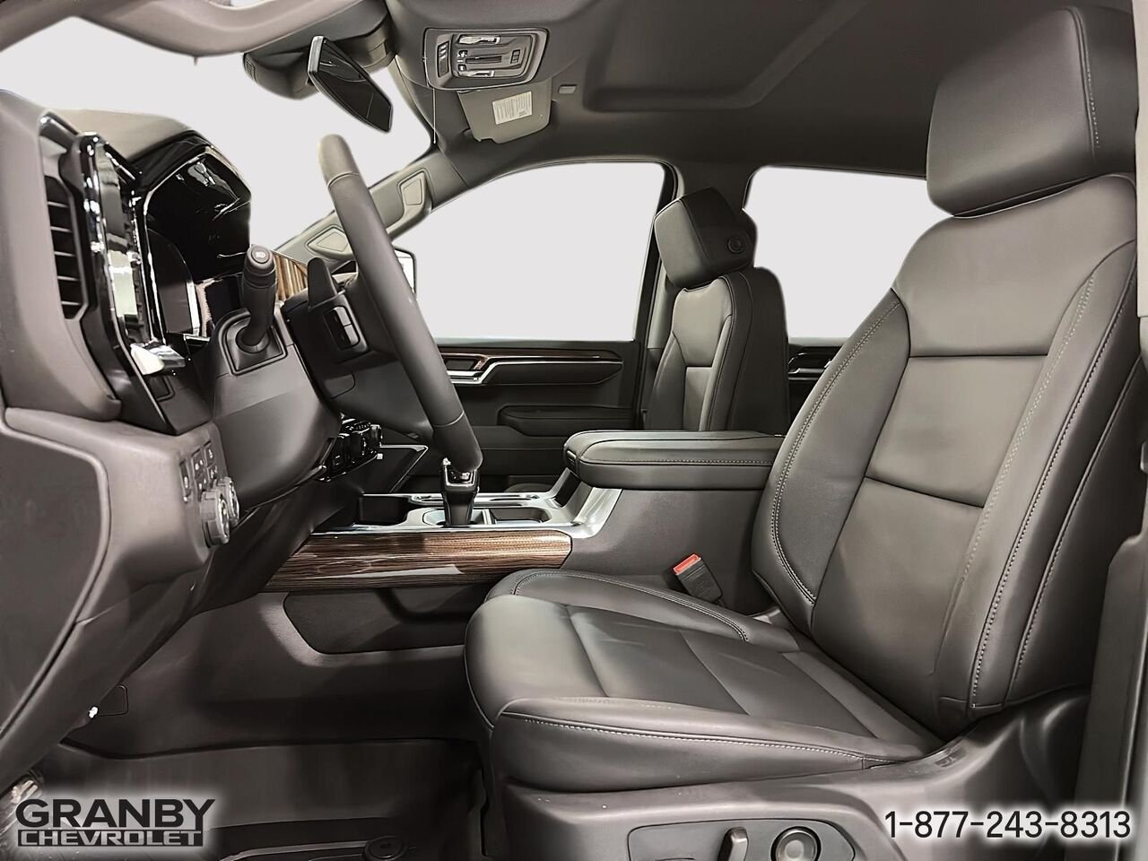 2026 CHEVROLET Silverado 1500 K1500 SILVERADO CREW CAB RST STD/BOX (1SP) | E26-0675 STERLING GREY METALLIC Granby - photo #10