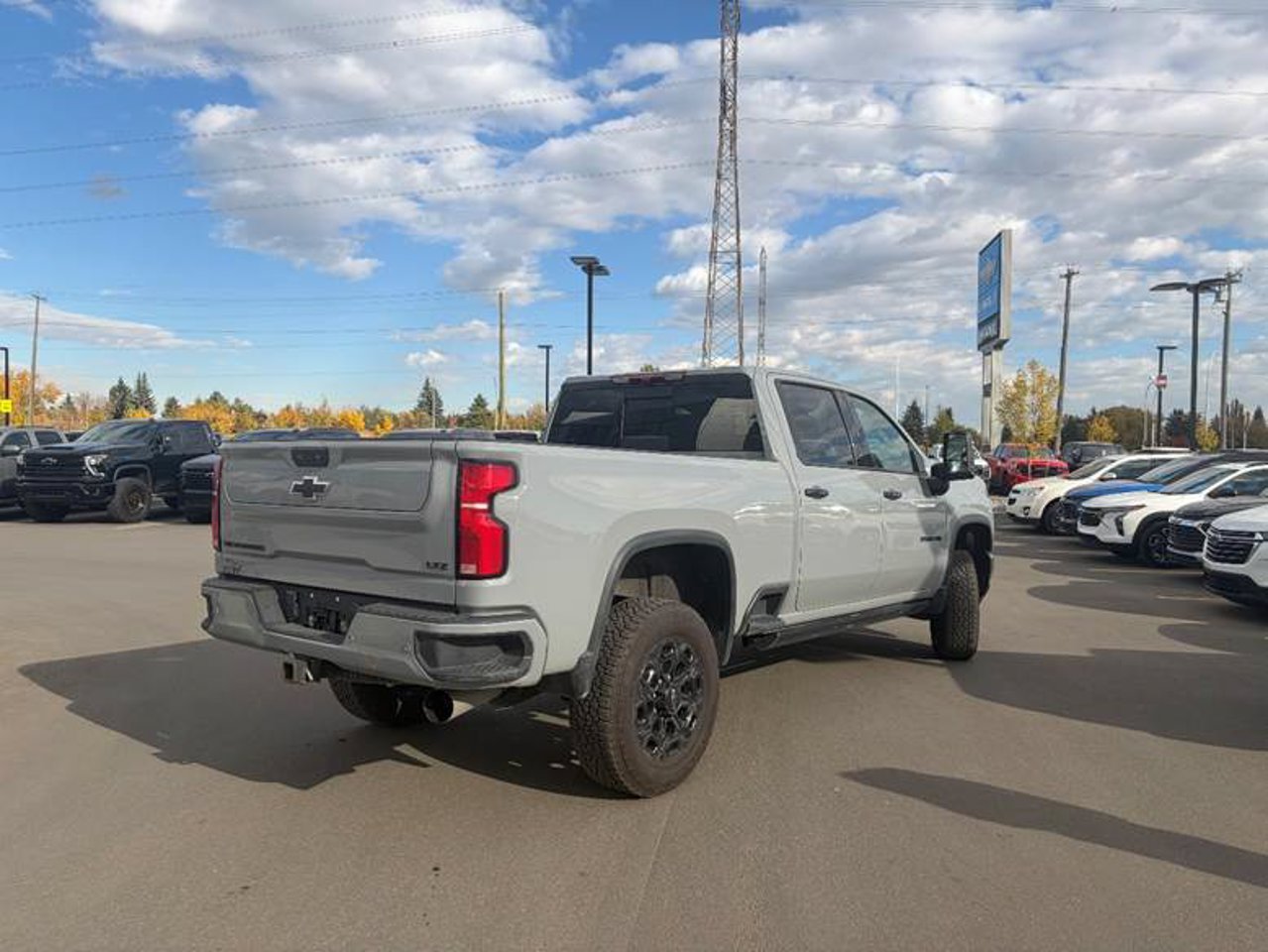 2024 Chevrolet Silverado 2500HD 4WD Crew Cab 159 LTZ Grey Sherwood Park - photo #4