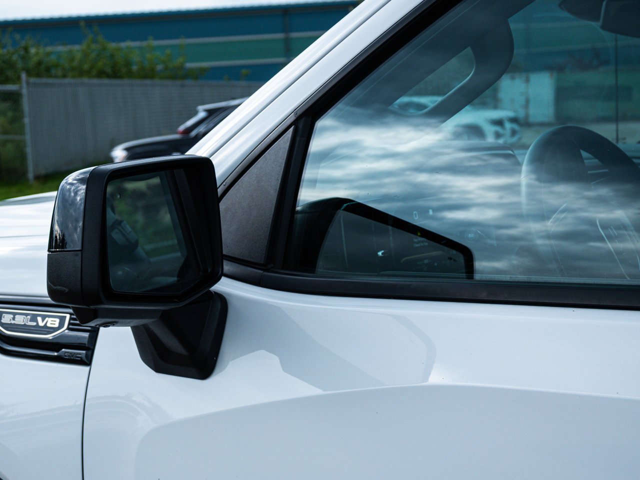 2023 GMC Sierra 1500 4WD Crew Cab 147 Elevation White Sherwood Park - photo #6