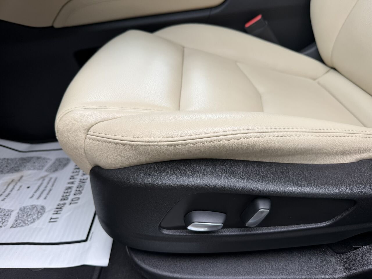2019 Cadillac XT5 LUXURY AWD V6 3.6L Silver Laval - photo #23