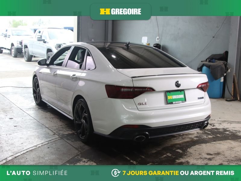 2023 Volkswagen Jetta White Laval - photo #4