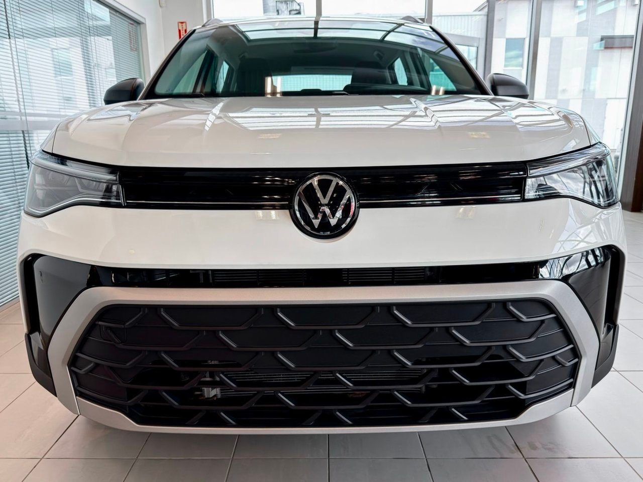 2026 Volkswagen Taos Notre-Dame-des-Prairies - photo #5