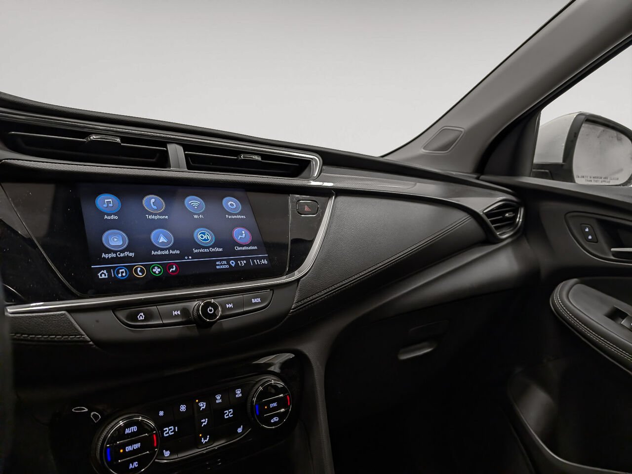 BUICK ENCORE GX AWD Select Toit Pano Sièges Chauffants 2023 Blanc Sherbrooke - photo #8