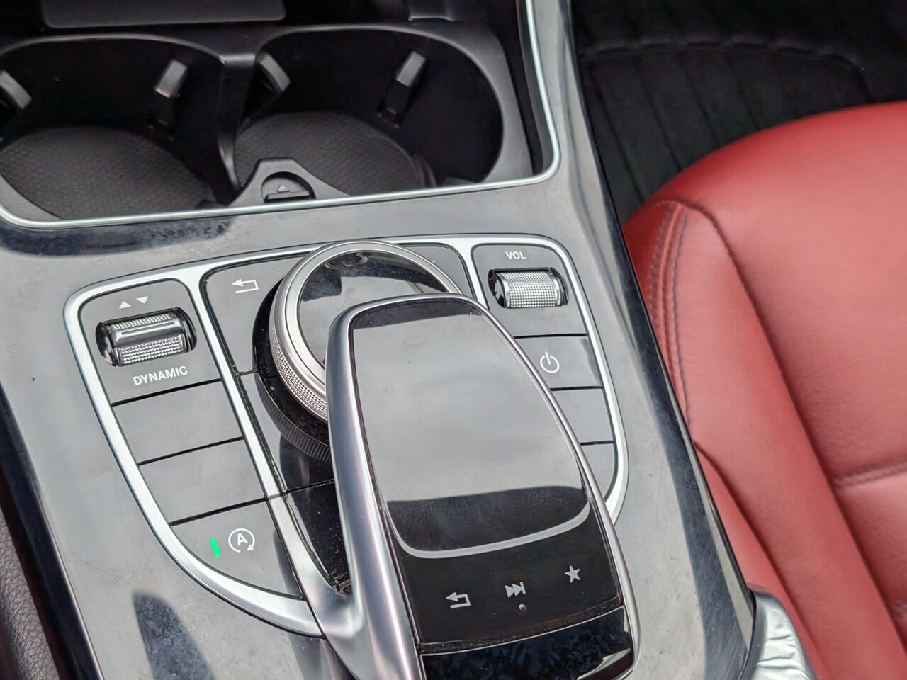 Mercedes-Benz Classe-C C-CLASS C300/SIÈGES CHAUFFANTS ET EN CUIR/AC BIZONE/CAMÉRA DE RECUL 2017 Gris Sherbrooke - photo #11