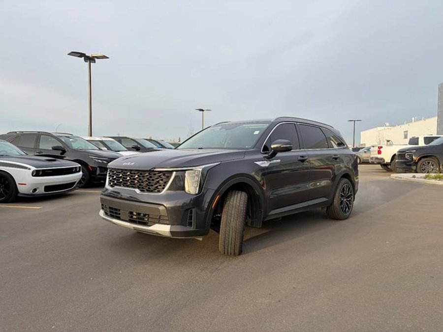 2025 Kia Sorento LX AWD 2.5L 7 Passenger | 19in Sentali Wheels Panthera Metal Grey
