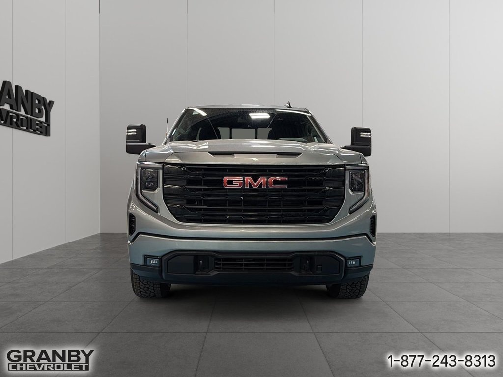 GMC Sierra 1500 K1500 SIERRA CREW CAB ELEVATION STD/BOX (3SB) | 26-1021 2026 Argent métallisé Granby - photo #1