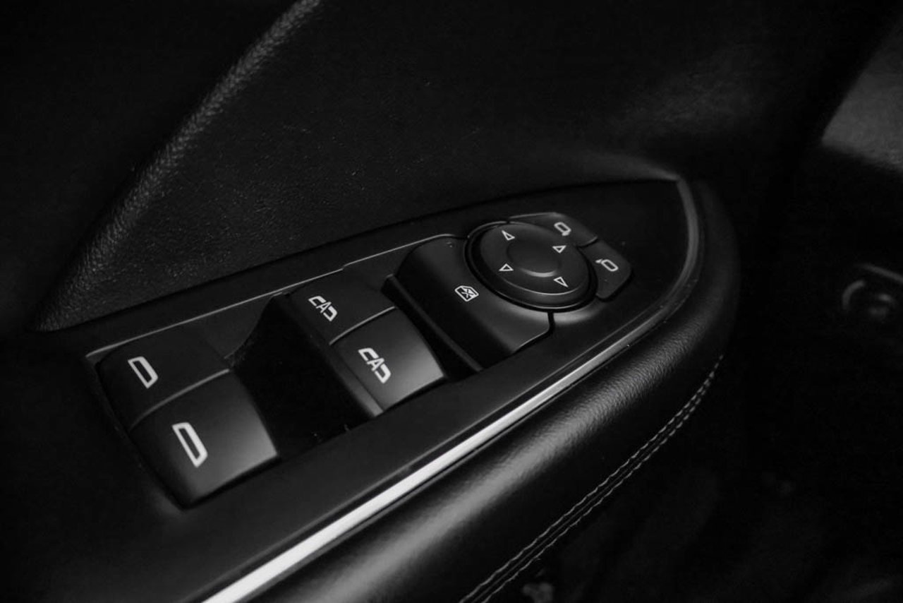 2023 Buick Envision AWD 4dr Preferred Black Sherwood Park - photo #15