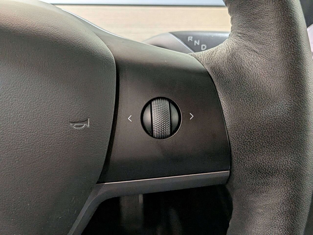 2023 Tesla Model 3 RWD White Val-David - photo #16