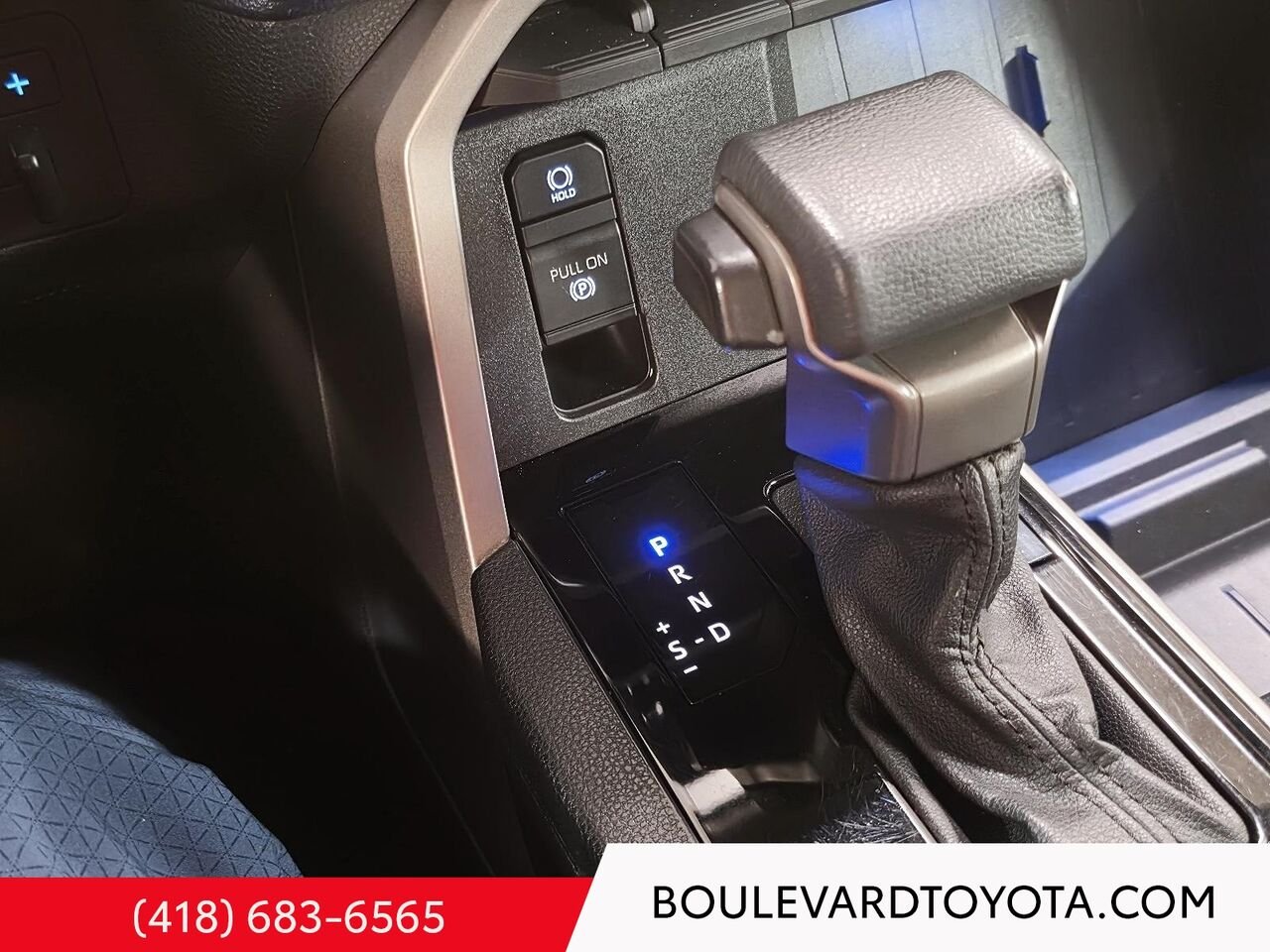 Toyota TUNDRA 550007-41 | SR CREWMAX 4x4 2022 Noir Québec - photo #18