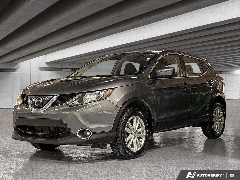 2018 Nissan Qashqai 2602152B | AWD SV CVT, new brakes, new tires and new shield. Grey Edmonton - photo #0