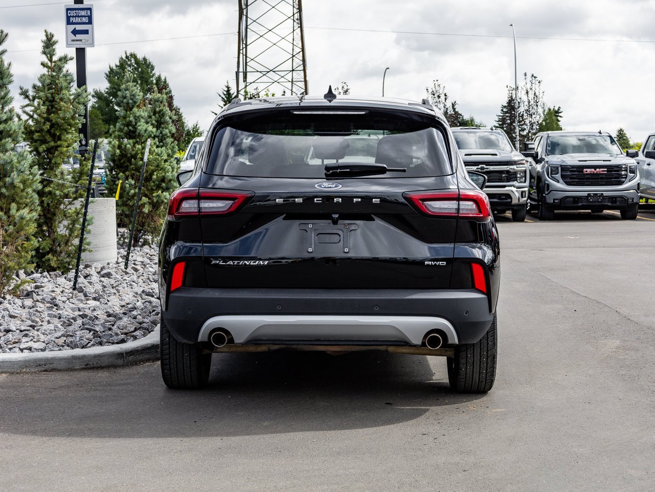 2025 Ford Escape Platinum AWD Black Sherwood Park - photo #11