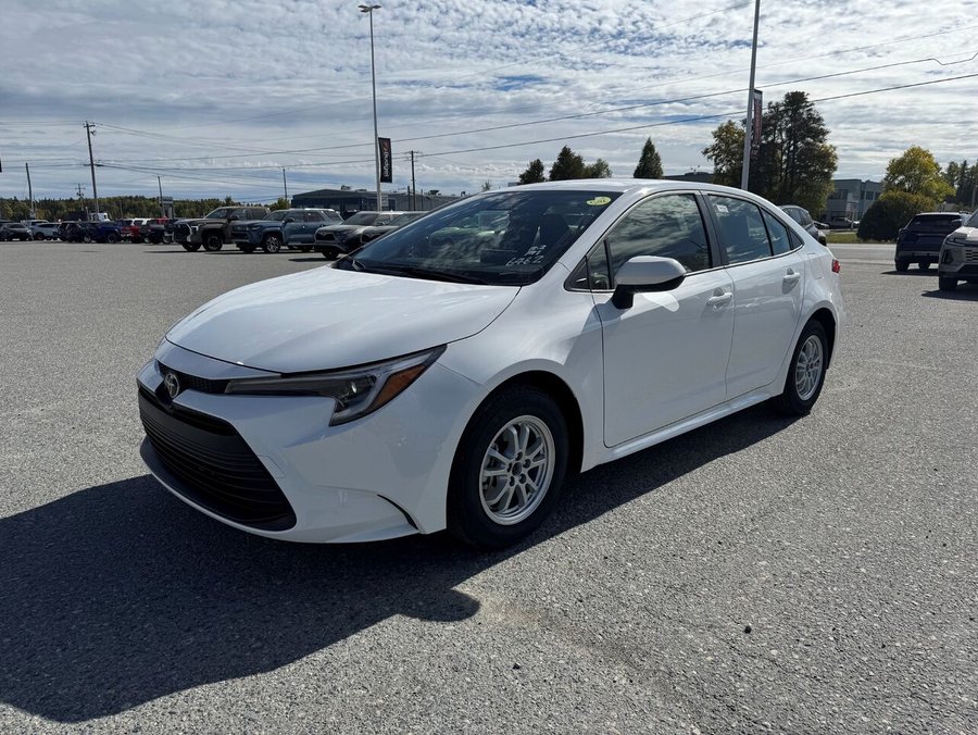 Toyota Corolla hybride LE CVT 2026 Blanc