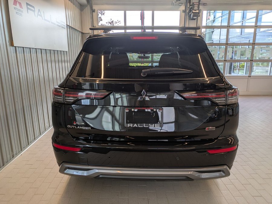 Mitsubishi Outlander LE AWD 2025 Noir