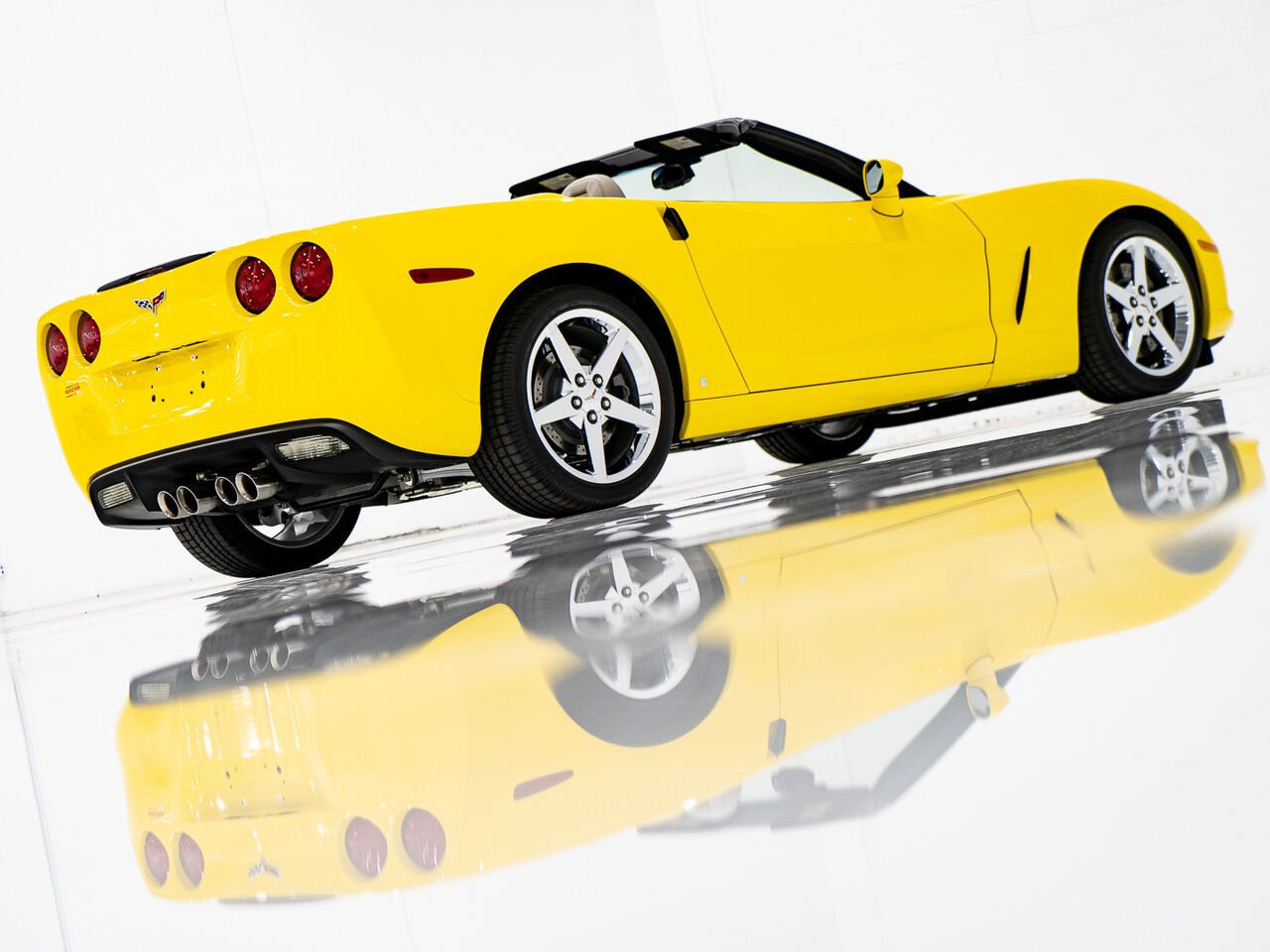 Chevrolet Corvette With only 900km (563mi) From new with window sticker 2008 Jaune Kirkland - photo #23