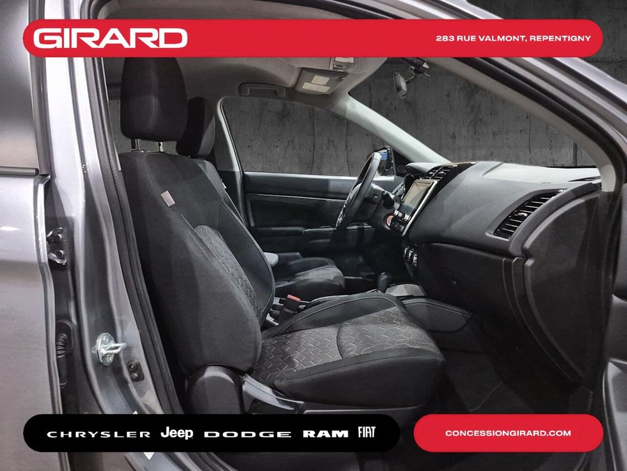 MITSUBISHI RVR SE 2025 Gris