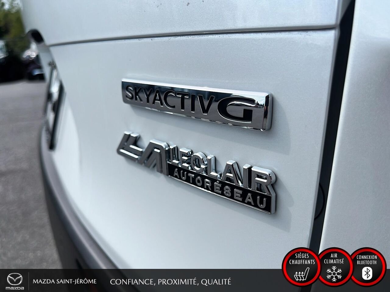 2025 Mazda CX-50 GT | TOIT PANORAMIQUE | CUIR BRUN | AWD | White Saint-Jérôme - photo #8