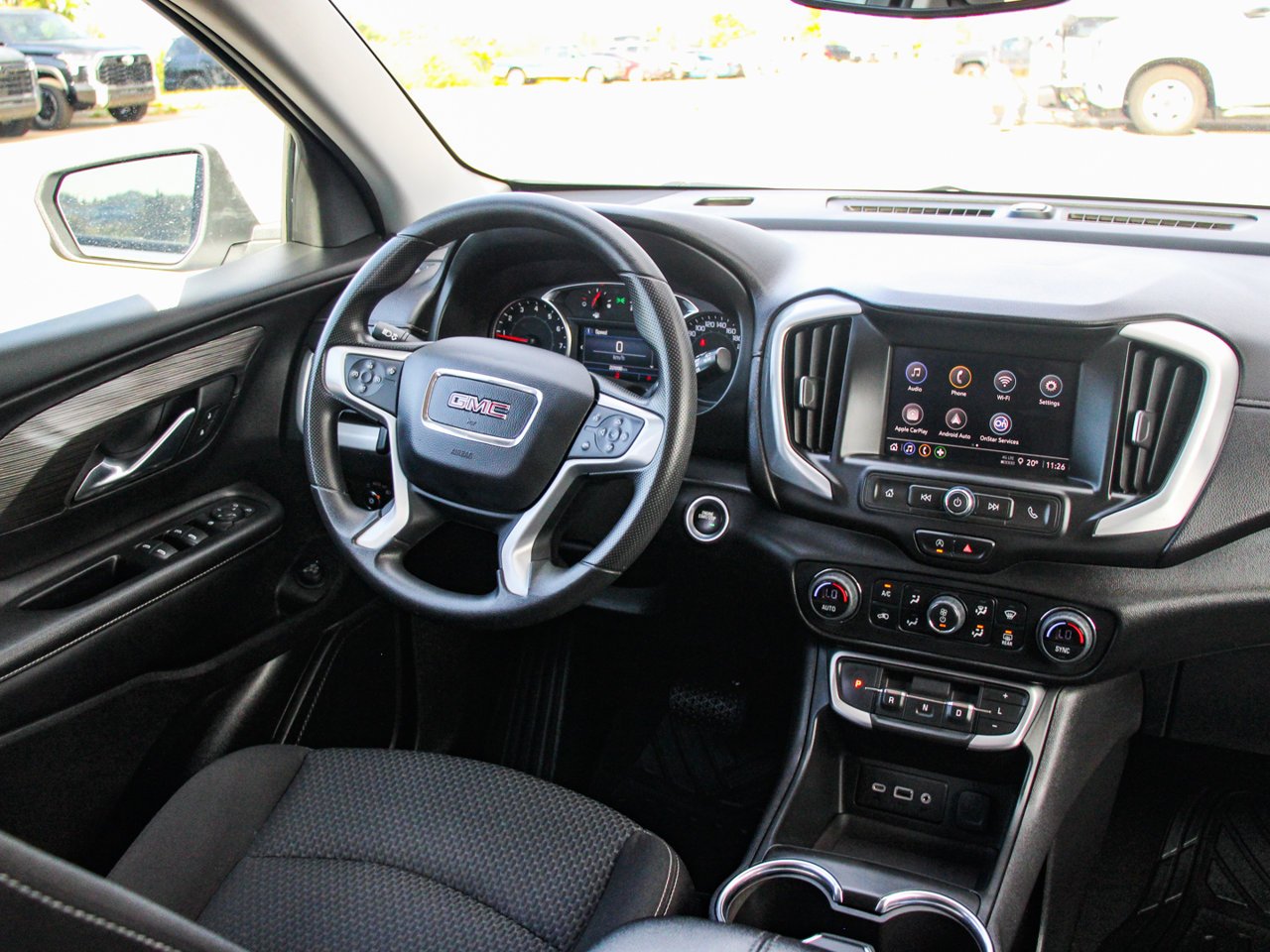 2024 GMC Terrain AWD 4dr SLE White Sherwood Park - photo #30