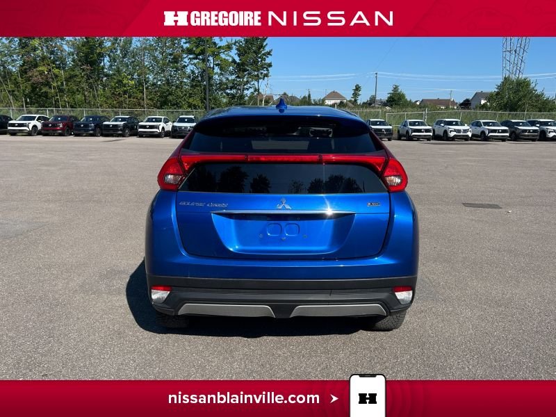 2020 Mitsubishi Eclipse Cross Blue Laval - photo #13