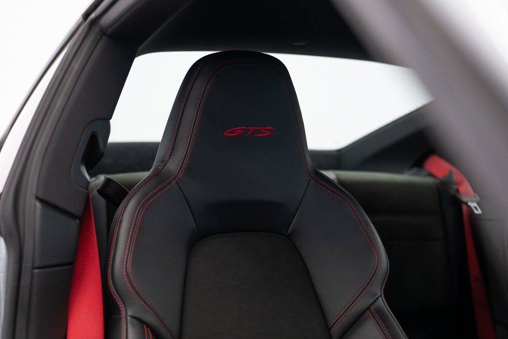 2022 Porsche 911 Carrera 4 GTS Coupe Silver Kirkland - photo #24