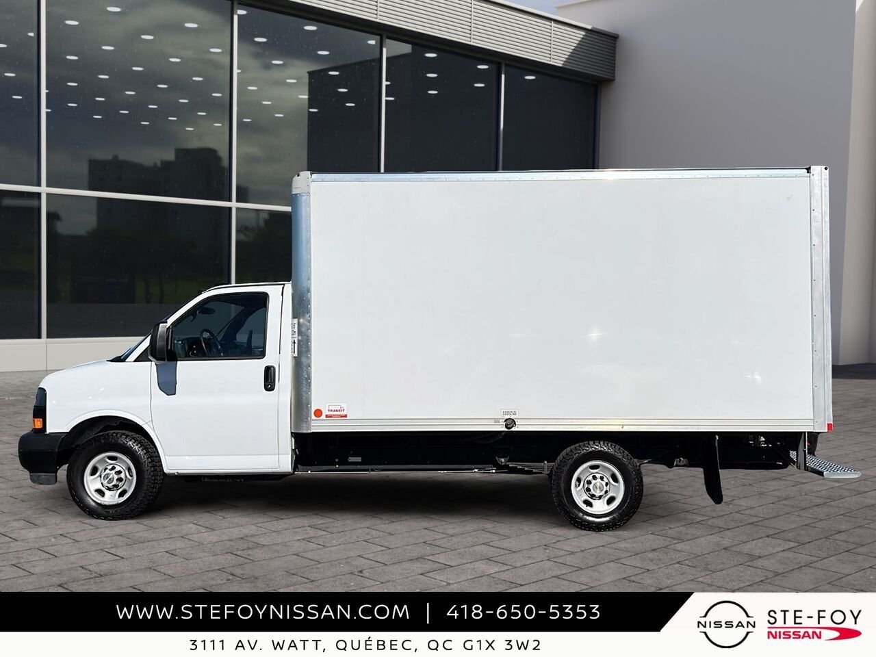 2025 Chevrolet Fourgonnette commerciale tronquée Express White Ste-Foy - photo #4