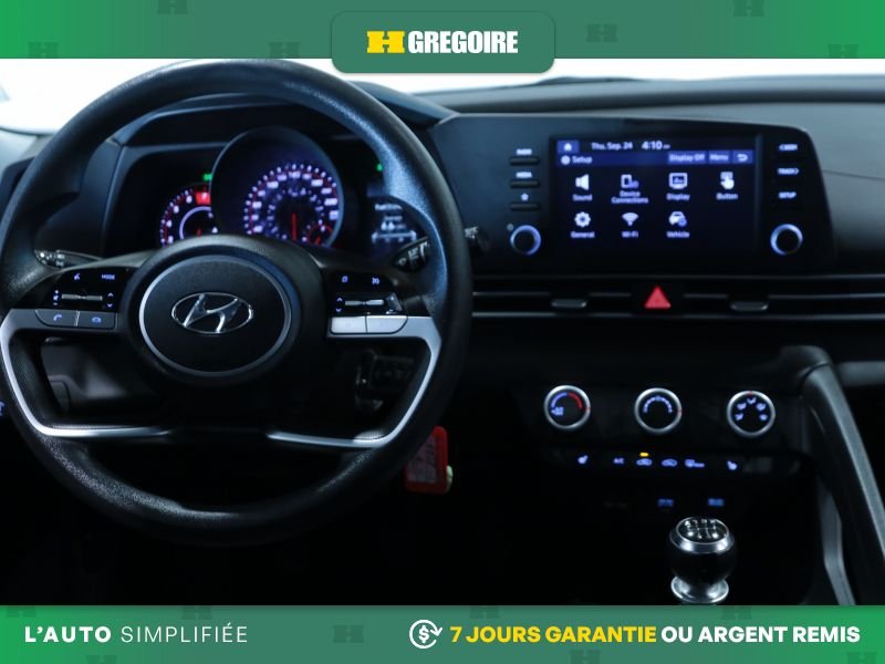 Hyundai Elantra 2021 Gris Blainville - photo #16